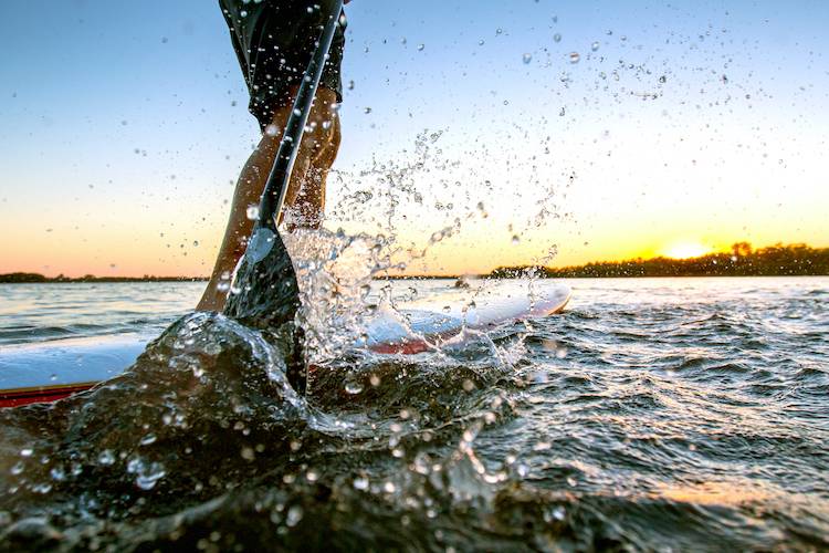 lake las vegas paddleboarding