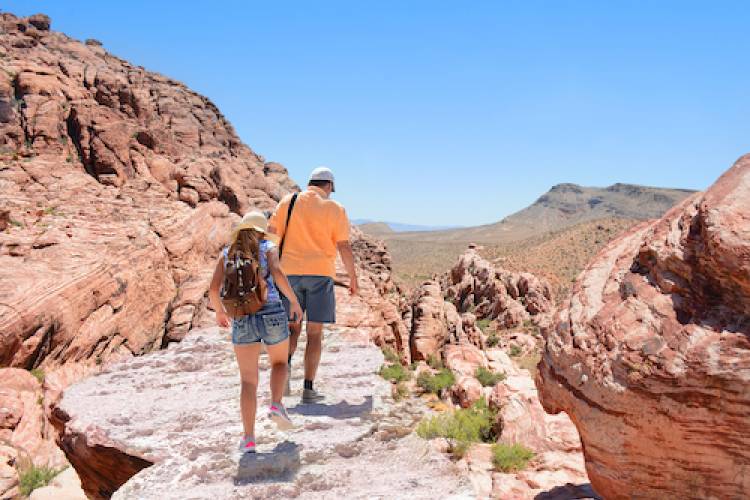 lake las vegas hiking